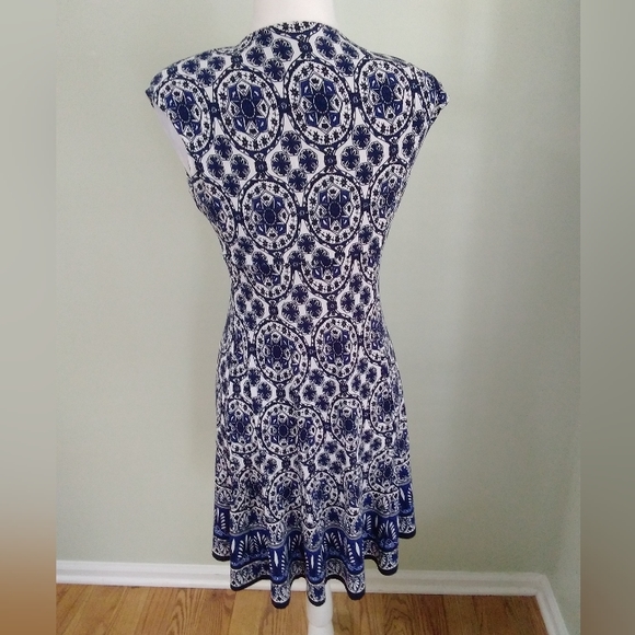 Jones New York Print Dress - Picture 4 of 6
